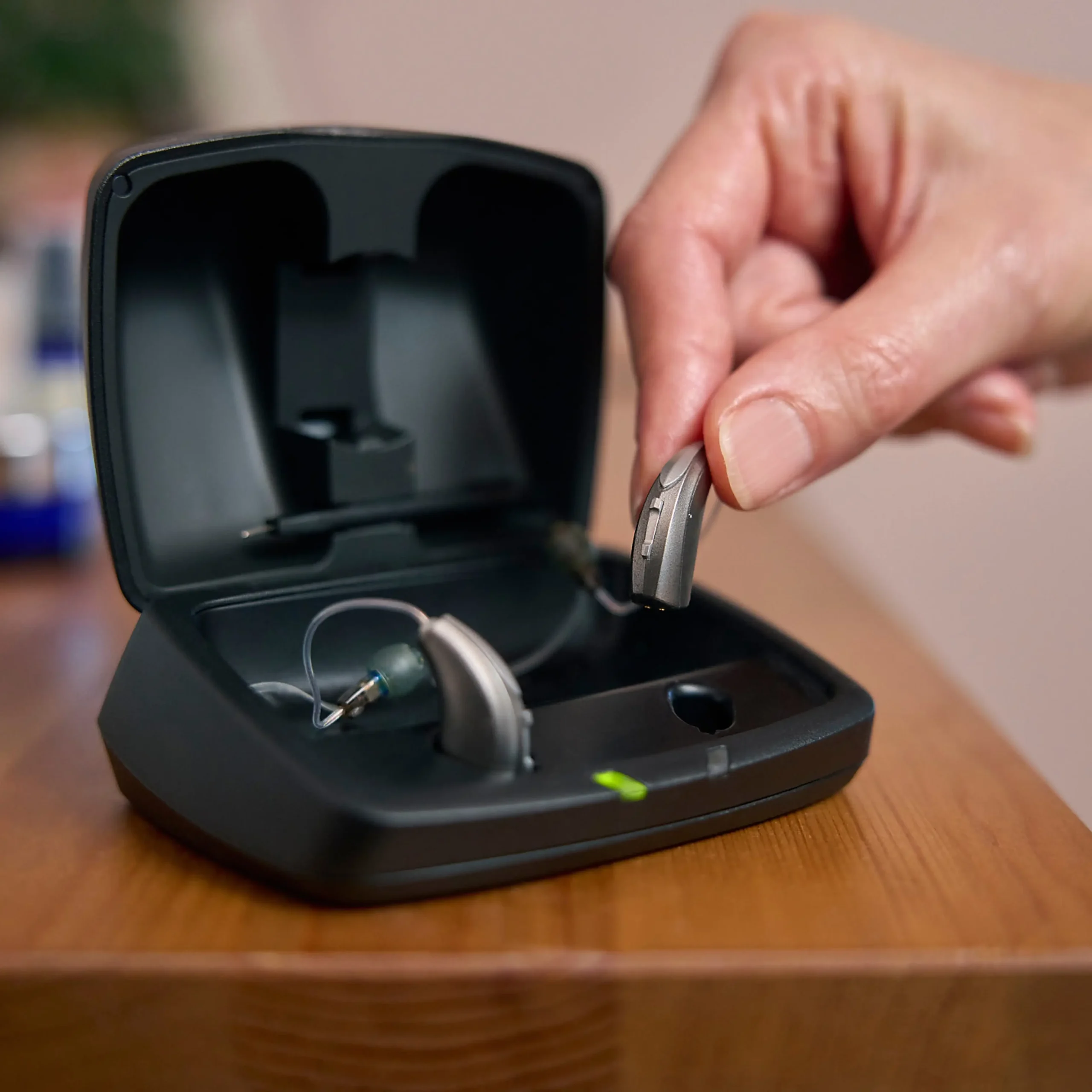 Resound Hearing Aid Repair Near By That Works on Your Schedule